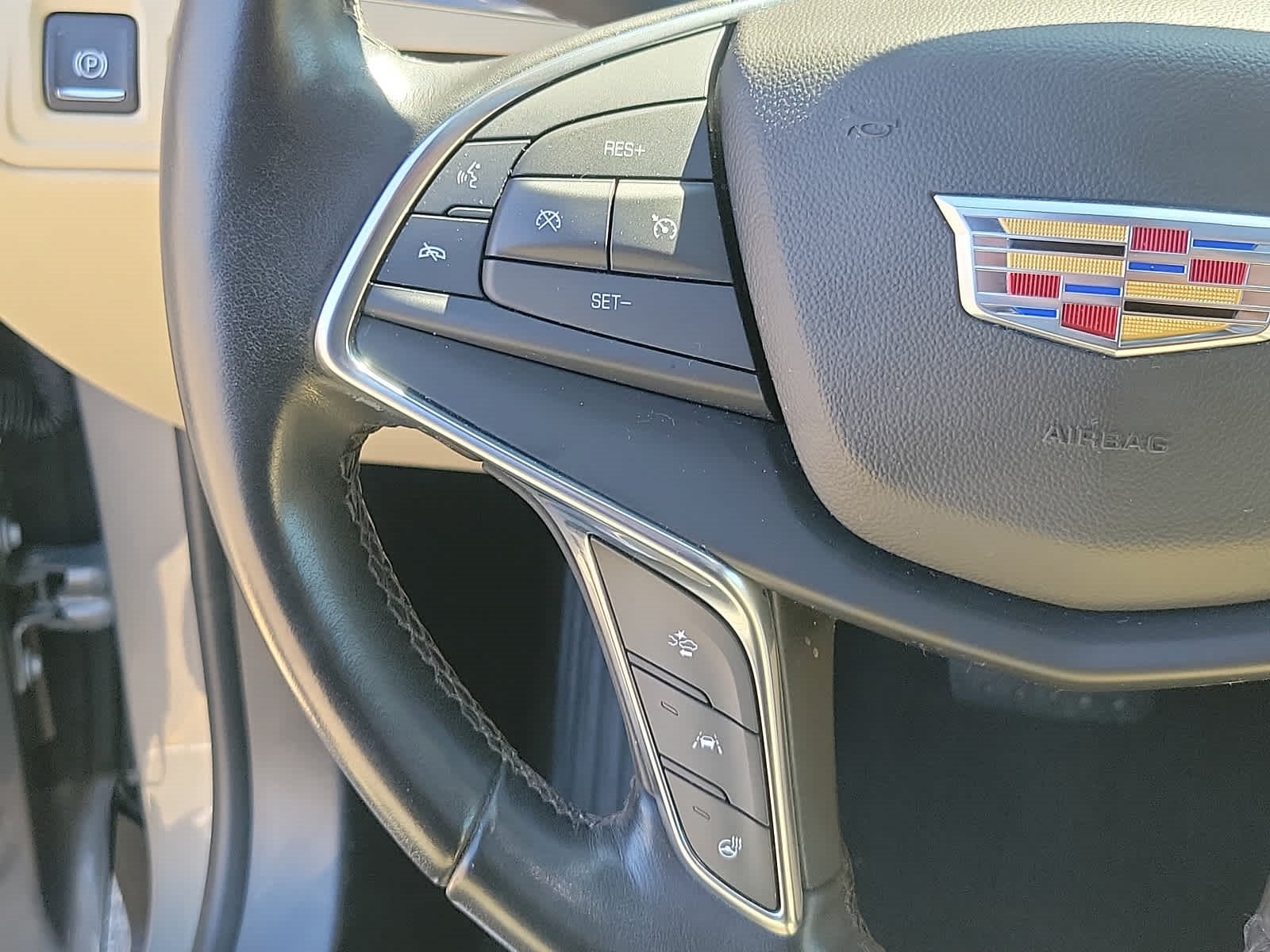 2019 Cadillac XT5 AWD 4dr Luxury